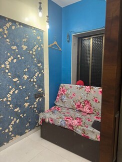 1 Rk+ Pooja Room Apartment For Rent in Santacruz East