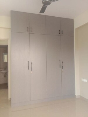 Room in 2 BHK Apartment at Goyal Orchid Piccadilly, Thanisandra Main Road – for Rent