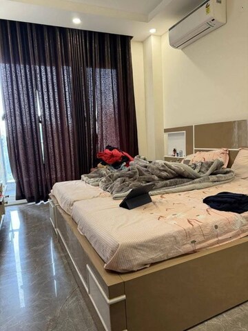 Bedroom in 1 BHK Builder Floor at Chattarpur – for Rent