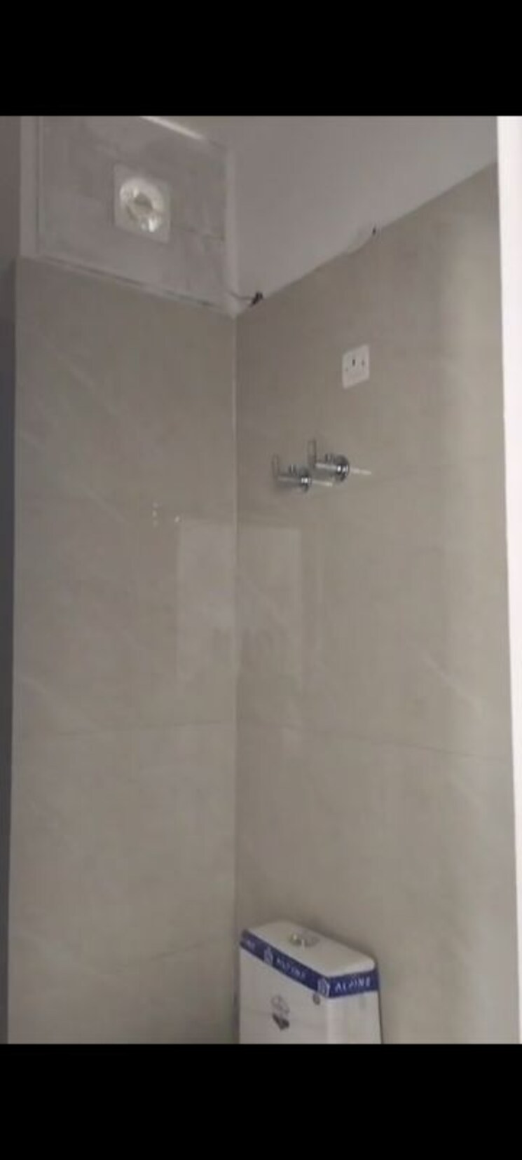 Room, sunlight-apartments-sector-44 1 RK 800 Sq.Ft. Apartment In Sector 44 Noida 9729732