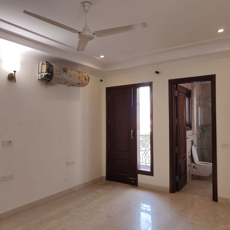 4 BHK + Servant Room Builder Floor For Rent in Vasant Vihar
