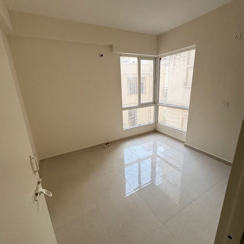 2 BHK Apartment For Rent in Signature The Millennia 3