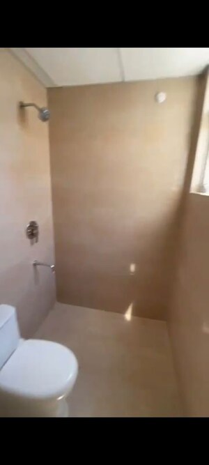 Room in 3 BHK Apartment at Signature Global Park, Sohna Sector 36 – for Rent