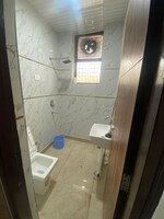 2 BHK 200 Sq.Ft. Builder Floor in Green Fields Colony