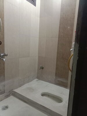 Bathroom in 1 BHK Builder Floor at Saket – for Rent
