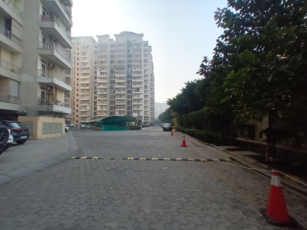 2 BHK 890 Sq.Ft. Apartment in Supertech Ecociti