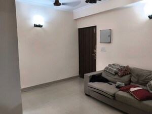 Room in 2 BHK Apartment at Supertech Ecociti, Sector 137 – for Rent