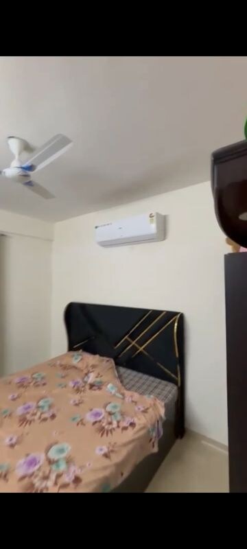 Bathroom in 2.5 BHK Apartment at Signature Global Park, Sohna Sector 36 – for Sale
