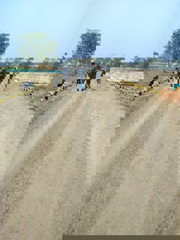 Plot For Sale in Neetu Property 