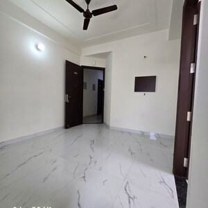 Room in 1 BHK Builder Floor at Chattarpur – for Rent
