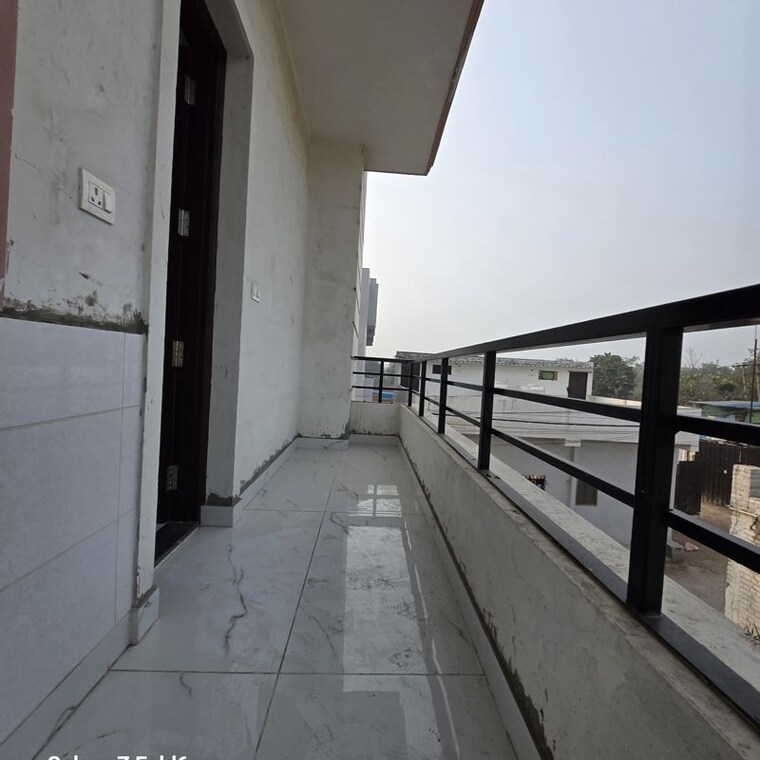 Balcony, chattarpur 1 Bedroom 500 Sq.Ft. Builder Floor In Chattarpur Delhi 9729794
