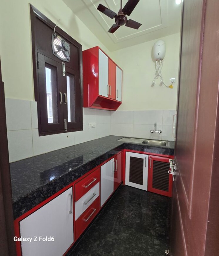 Kitchen, chattarpur 1 Bedroom 500 Sq.Ft. Builder Floor In Chattarpur Delhi 9729794