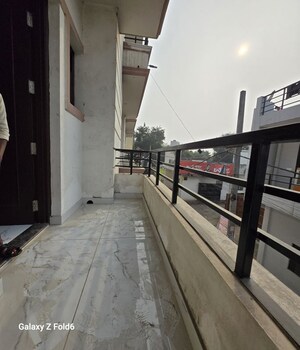 Balcony in 1 BHK Builder Floor at Chattarpur – for Rent