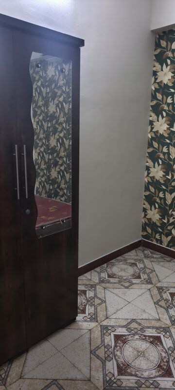 Furnished Amenities in 3 BHK Independent House at Pachpedi Naka – for Rent