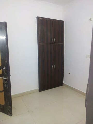 Room in 1 BHK Independent House at Sector 12 – for Rent