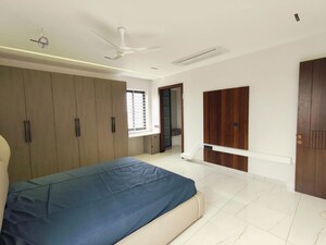 Bedroom in 4 BHK Villa at Lam – for Sale
