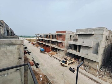 4 BHK Villa – Exterior View View at Lam - for Sale