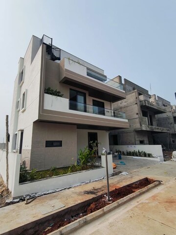 4 BHK Villa For Sale in Lam