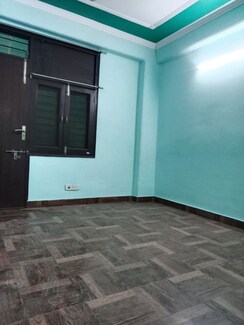 2 BHK Builder Floor For Rent in Saket