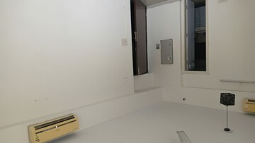 Room in 3 BHK Apartment at Emaar The Palm Drive-The Premier Terraces, Sector 66 – for Sale