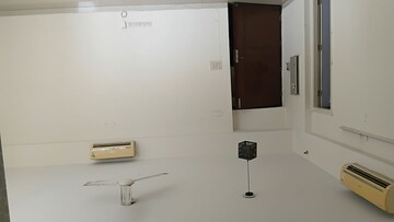 Furnished Amenities in 3 BHK Apartment at Emaar The Palm Drive-The Premier Terraces, Sector 66 – for Sale