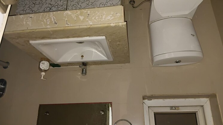 Attached Bathroom, emaar-the-palm-drive-the-premier-terraces 3 Bedroom 2125 Sq.Ft. Apartment In Sector 66 Gurgaon 9729830