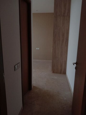 Room in 3 BHK Apartment at One Hiranandani Park, Ghodbunder Road – for Rent