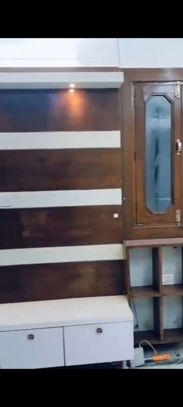 Furnished Amenities in 2 BHK Builder Floor at Vaishali Sector 2 – for Sale