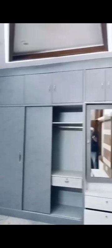 Furnished Amenities in 2 BHK Builder Floor at Vaishali Sector 2 – for Sale