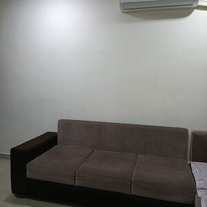 Bedroom in 2.5 BHK Apartment at Gaur City 2 - 12th Avenue, Sector 16c Greater Noida – for Rent