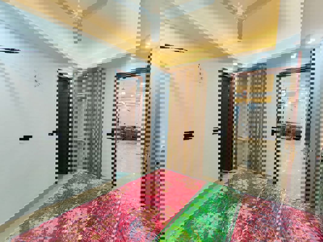 1 BHK Builder Floor For Rent in Neb Sarai 