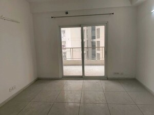 3 BHK Apartment For Rent in Gulshan Vivante, Sector 137