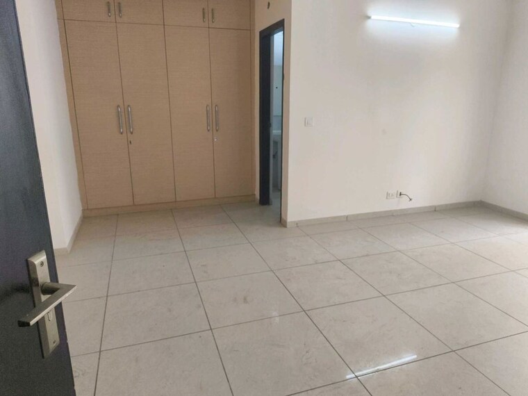 Room, gulshan-vivante 3 Bedroom 1436 Sq.Ft. Apartment In Sector 137 Noida 9729882