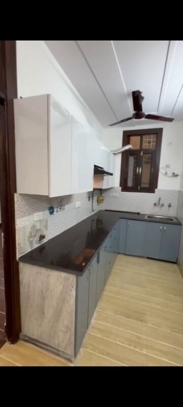 Kitchen in 3 BHK Builder Floor at Vaishali Sector 4 – for Sale