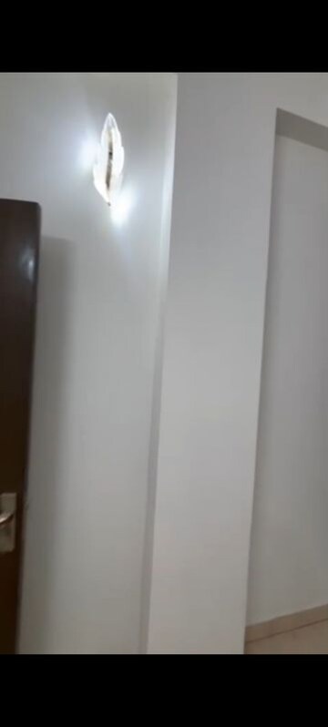 Building Lobby in 3 BHK Builder Floor at Vaishali Sector 4 – for Sale