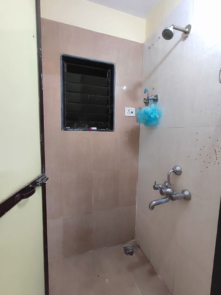 Bathroom, sangam-residency-apartment 1 Bedroom 650 Sq.Ft. Apartment In Sector 8 Airoli Navi Mumbai 9729979