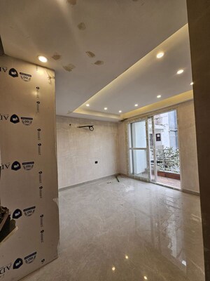 Room in 2 BHK Apartment at Tulip Lemon, Sector 69 – for Sale