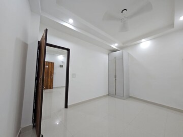 1 BHK Apartment For Rent in Saket