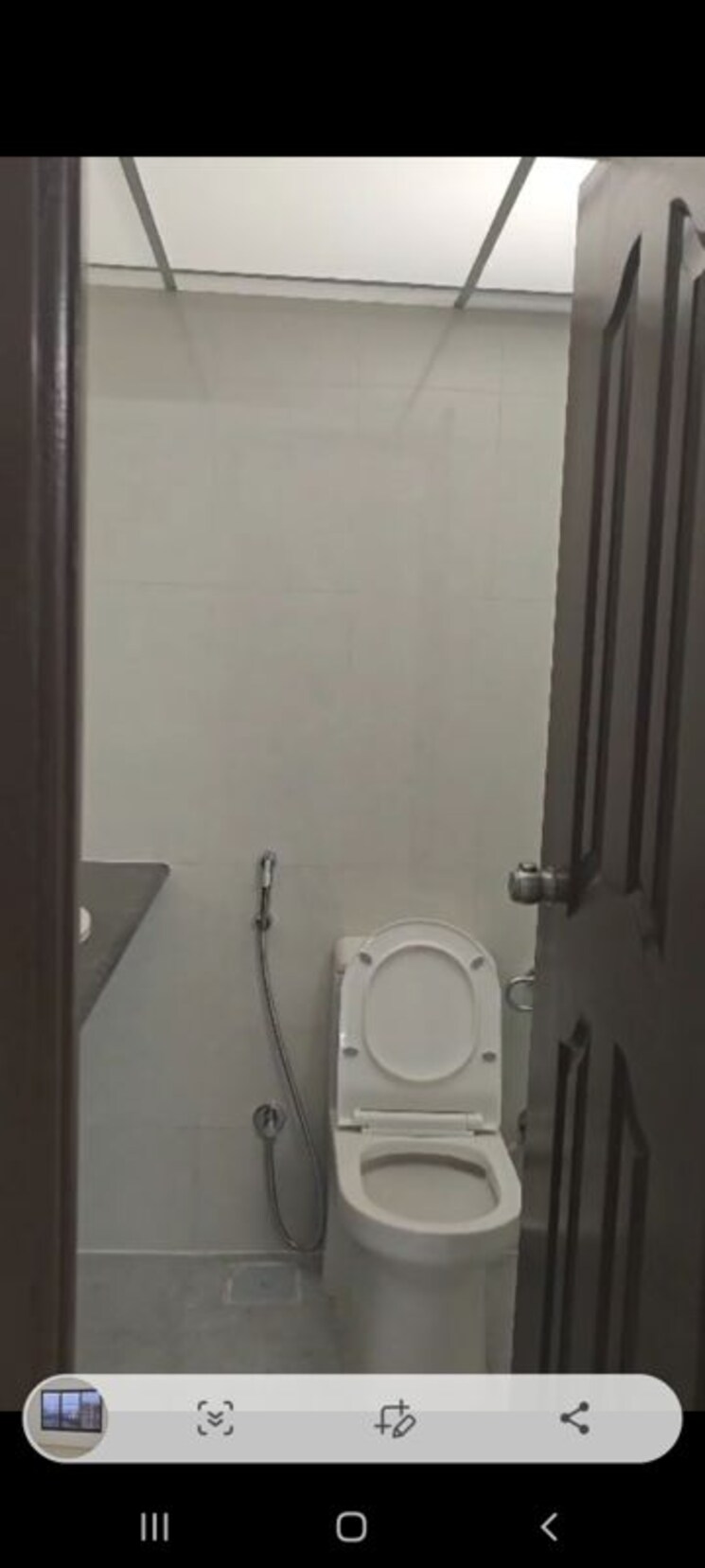 Bathroom, greens-laurel 3 Bedroom 1500 Sq.Ft. Apartment In Thergaon Pune 9730025