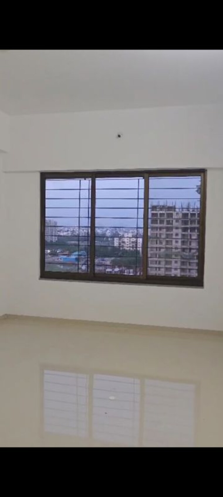 Room, greens-laurel 3 Bedroom 1500 Sq.Ft. Apartment In Thergaon Pune 9730025