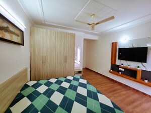 Bedroom in 1 BHK Builder Floor at Sector 46 – for Rent