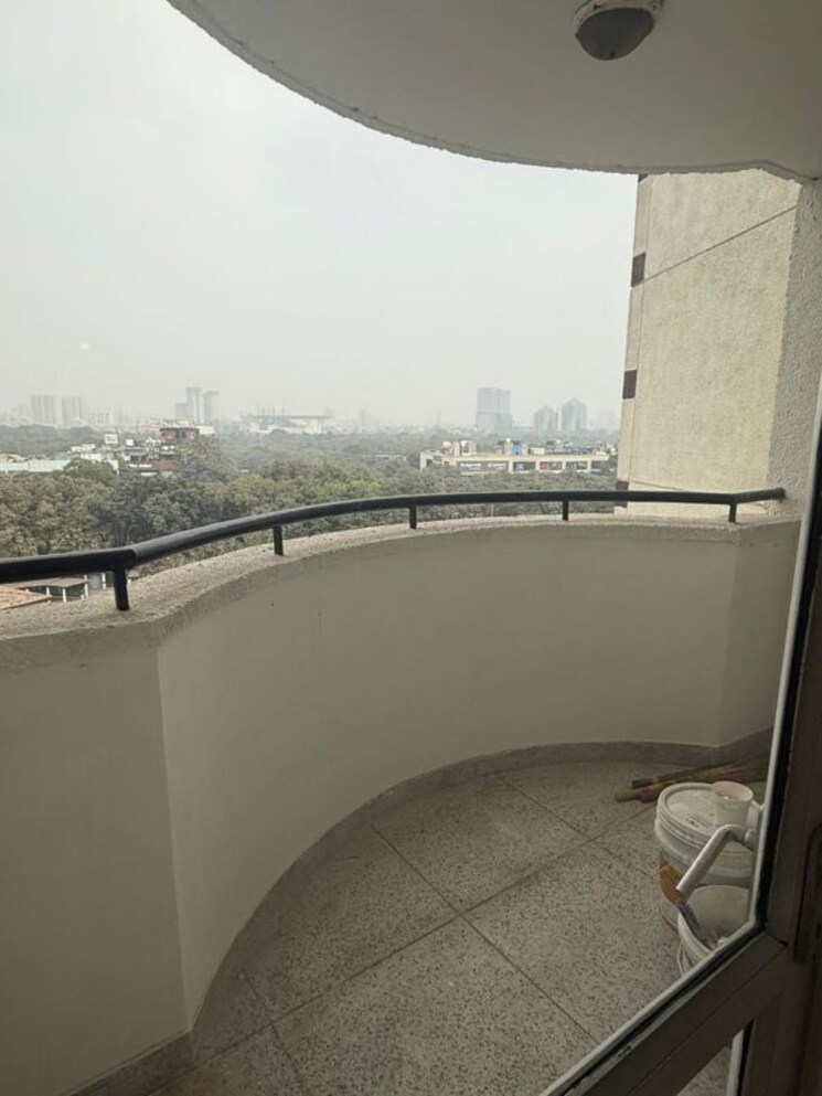 Balcony, unitech-ivory-towers 3 Bedroom 1734 Sq.Ft. Apartment In Sector 40 Gurgaon 9730065