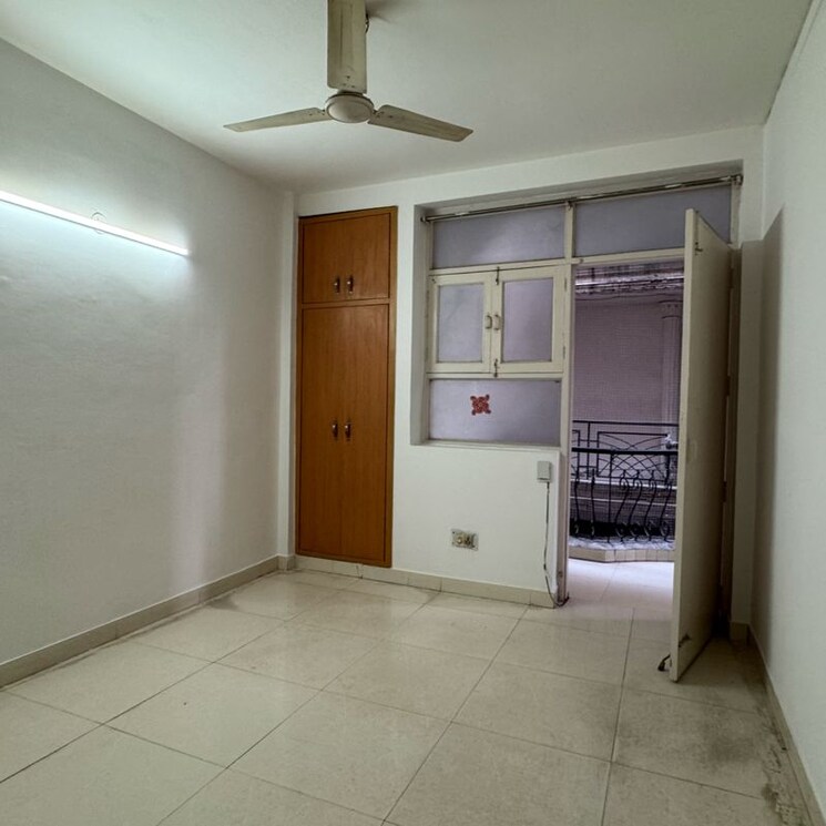 Room, chattarpur 2 Bedroom 850 Sq.Ft. Builder Floor In Chattarpur Delhi 9730071