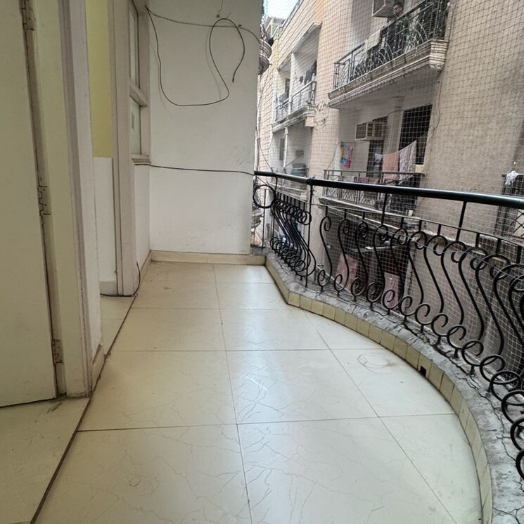 Balcony, chattarpur 2 Bedroom 850 Sq.Ft. Builder Floor In Chattarpur Delhi 9730071