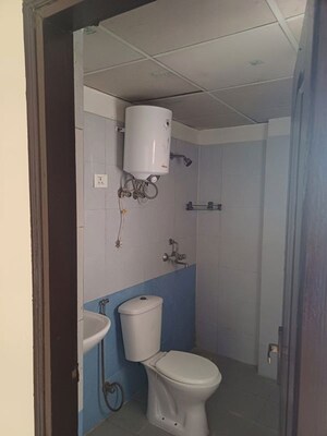Bathroom in 3.5 BHK Apartment at Gardenia Glory, Sector 46 – for Sale
