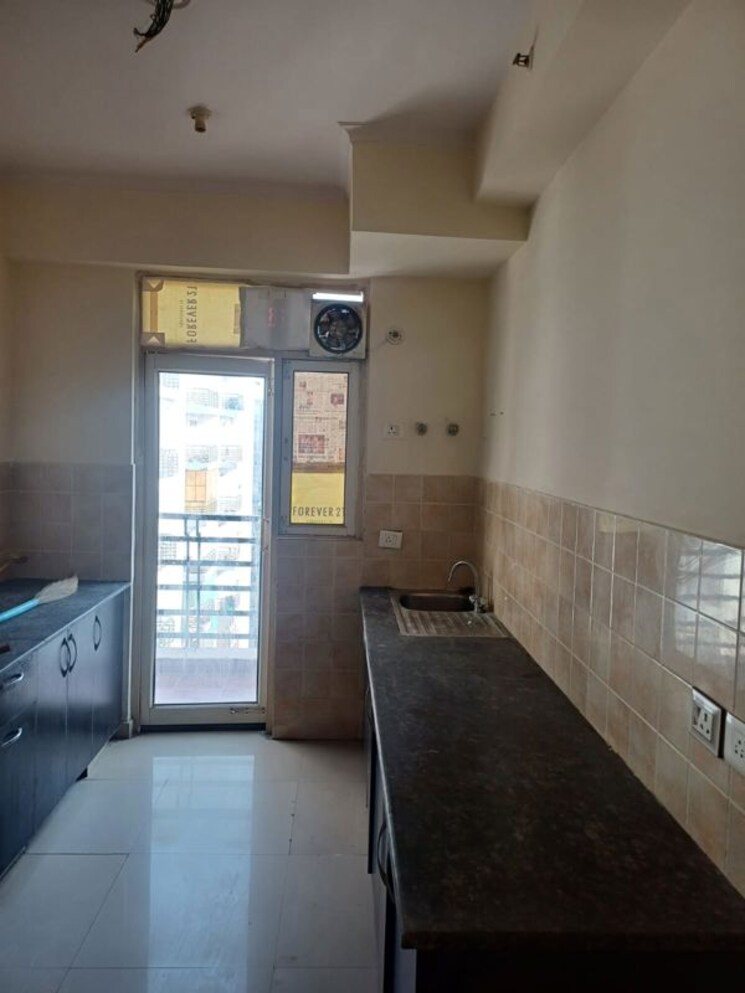 Kitchen, gardenia-glory 3.5 Bedroom 1750 Sq.Ft. Apartment In Sector 46 Noida 9730089