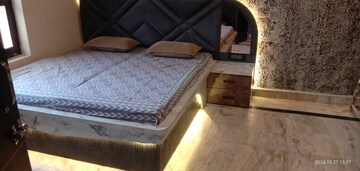 Bedroom in 3.5 BHK Apartment at Gardenia Glory, Sector 46 – for Sale