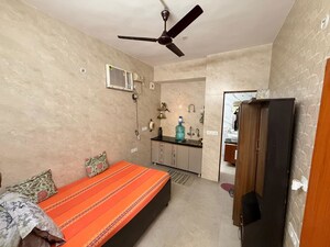 Studio Apartment For Rent in RWA Apartments Sector 29, Sector 29