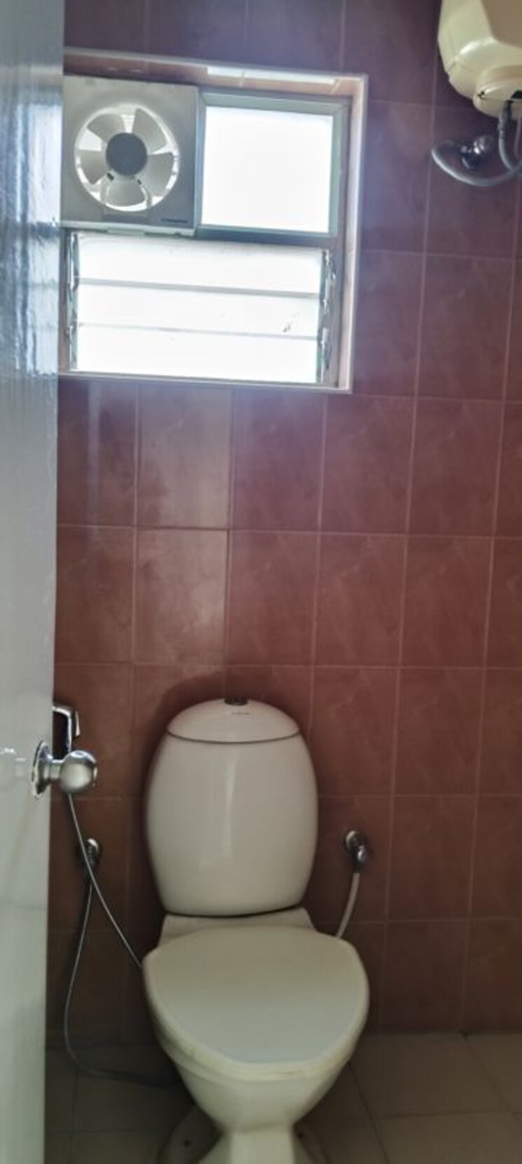 Bathroom, nagarjuna-green-ridge 3 Bedroom 1690 Sq.Ft. Apartment In Hsr Layout Bangalore 9730118