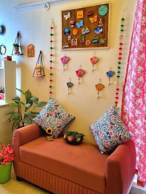  Pg For Rent in Vineet Khand